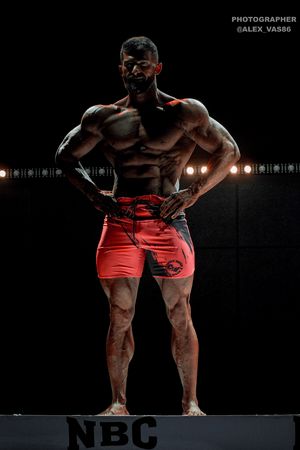 MEN'S PHYSIQUE